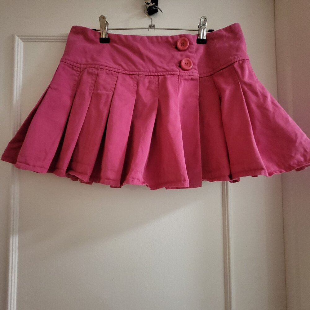 Garage Y2K Fuchsia Pink Pleated Denim Mini Skirt - Size 7